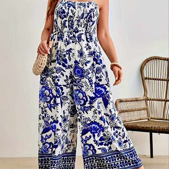 No Label Pants - Elegant Blue and White Floral Jumpsuit